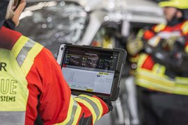 WEBER RESCUE SYSTEMS präsentiert SMART-FORCE OS